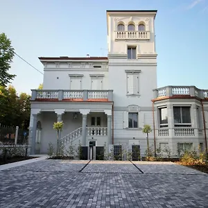 villa-benatti.emilia-romagnahotels.net/